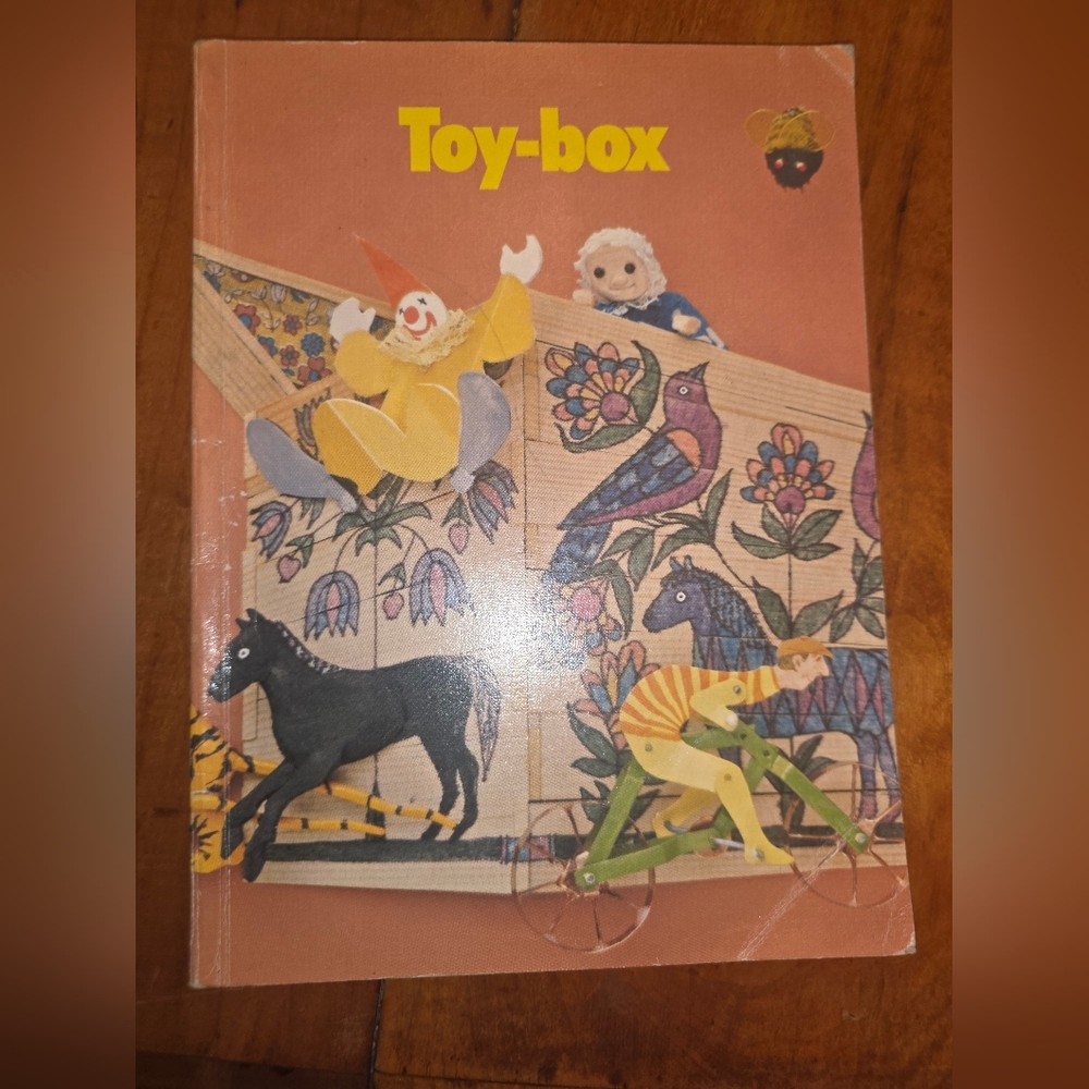 Toy-box Nelson Book John McInnes 1977 Language Development Reading
